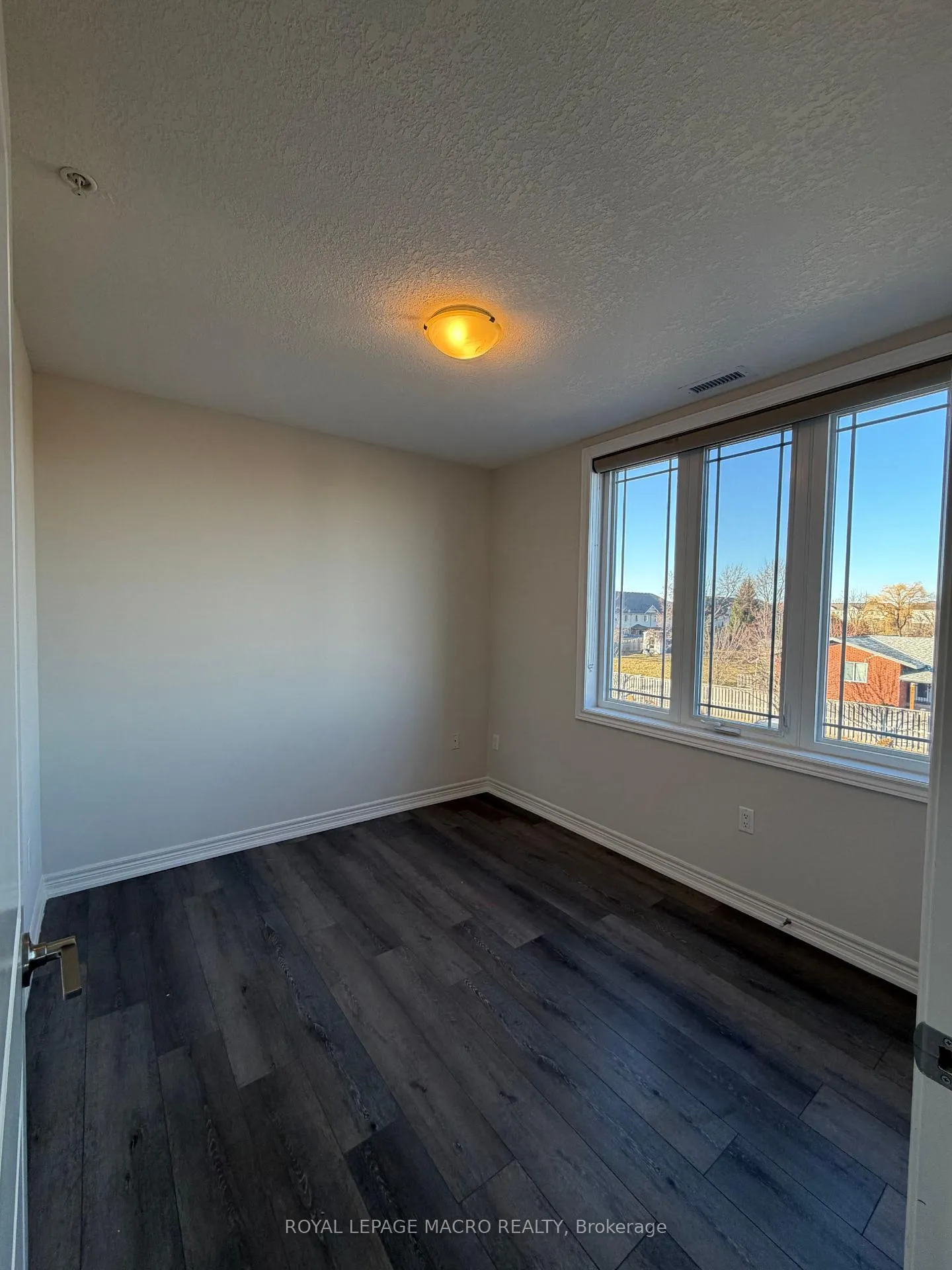 Photo 14 of Unit 218, 3200 Regional Road 56, Hamilton, Binbrook — HOMEH
