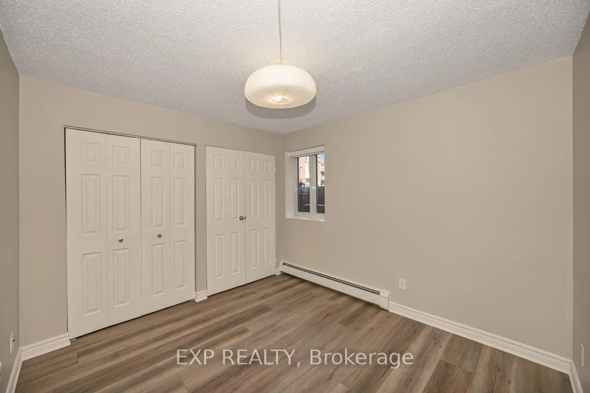 Photo 19 of 45 Crispin Private, Ottawa, Manor Park — HOMEH