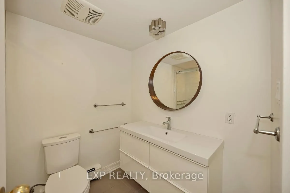 Photo 25 of 45 Crispin Private, Ottawa, Manor Park — HOMEH