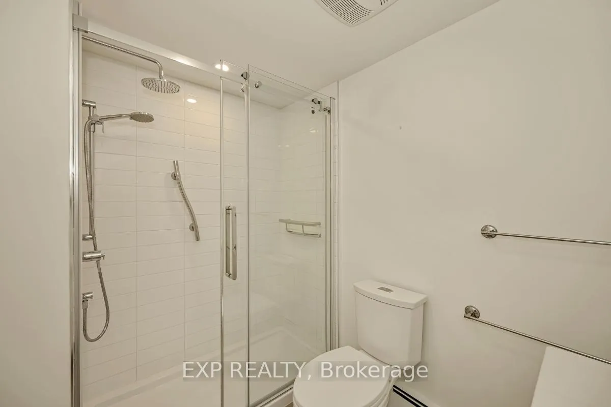 Photo 26 of 45 Crispin Private, Ottawa, Manor Park — HOMEH
