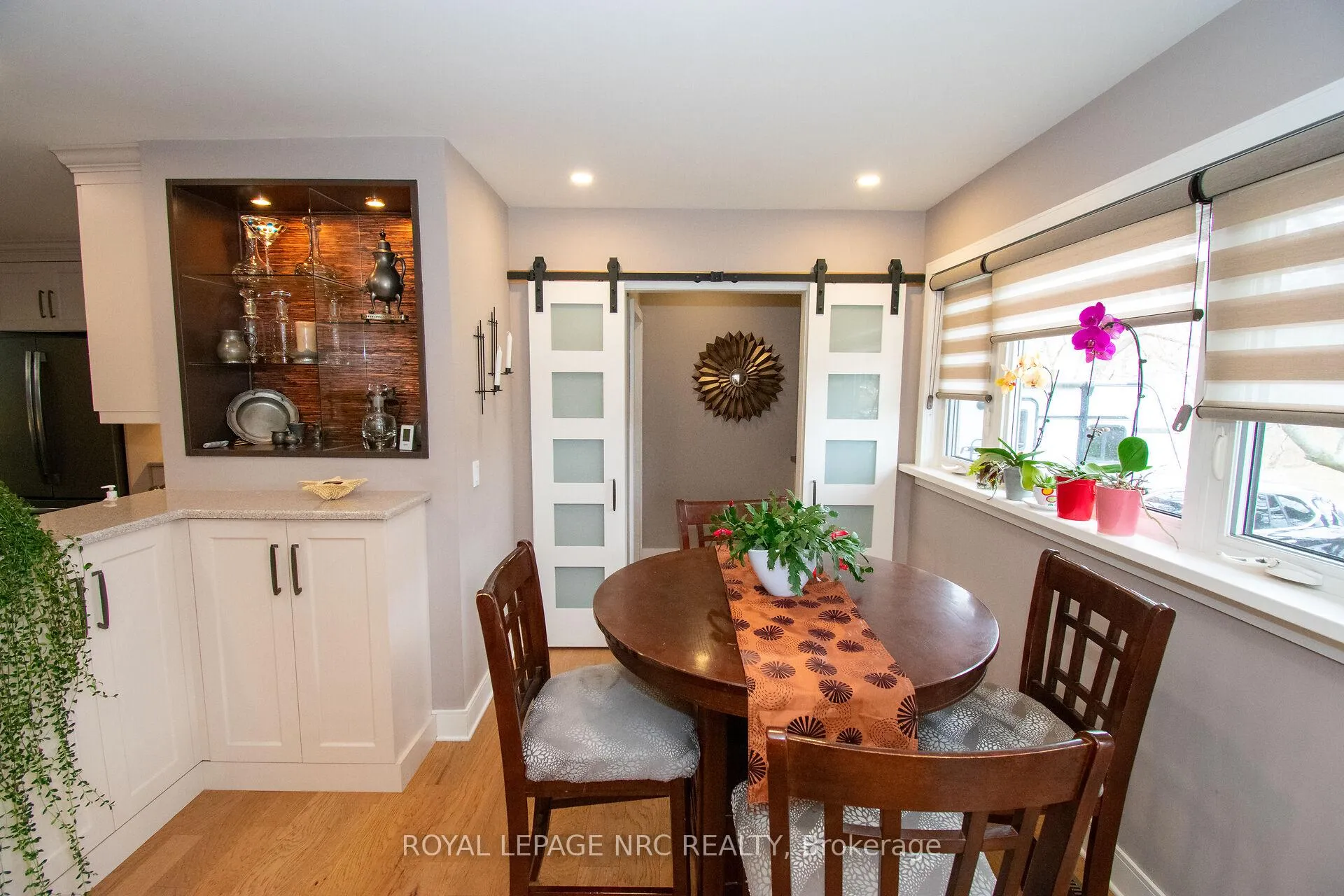 Photo 8 of 45 Nickerson Avenue, St. Catharines, Vine/Linwell — HOMEH