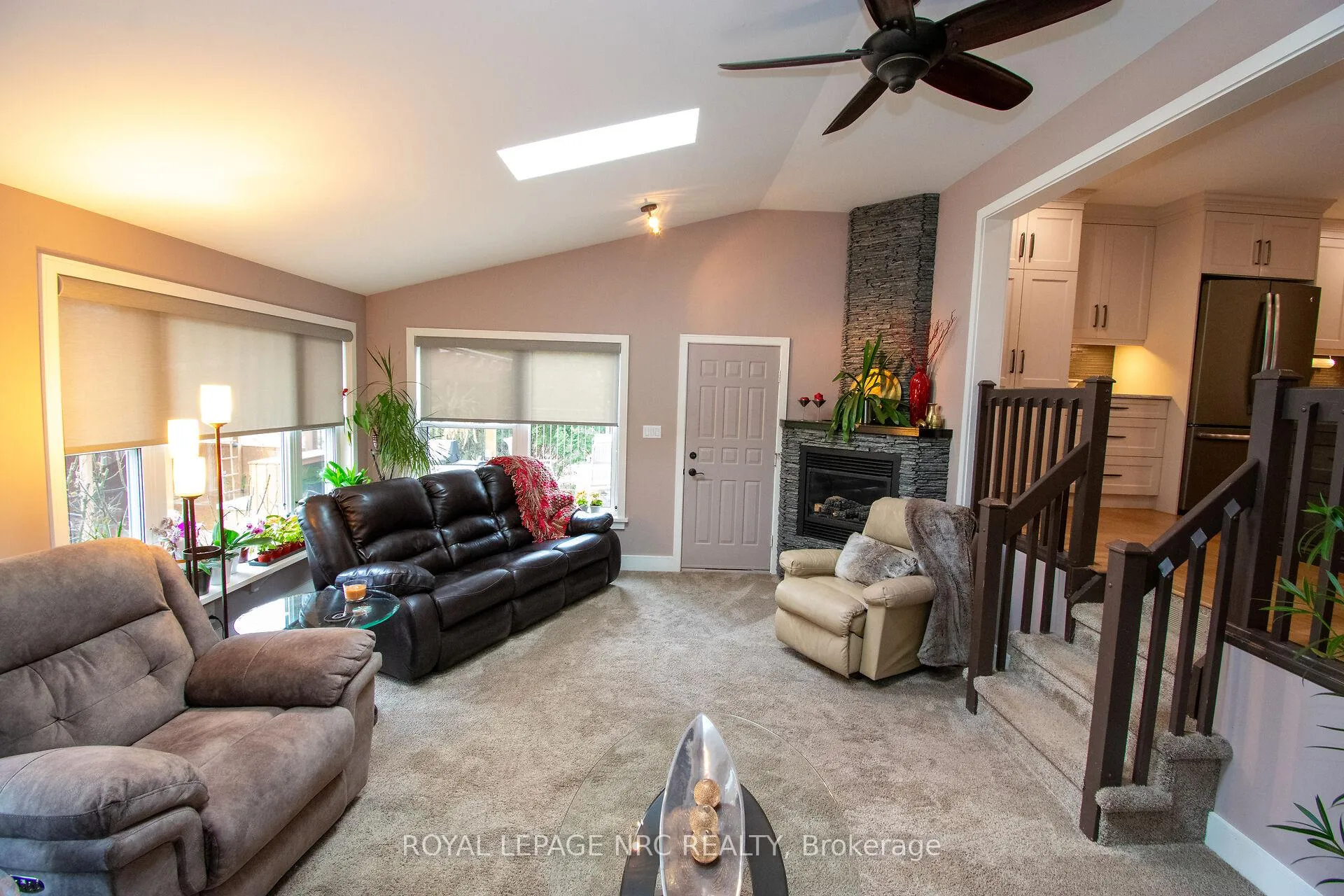 Photo 23 of 45 Nickerson Avenue, St. Catharines, Vine/Linwell — HOMEH