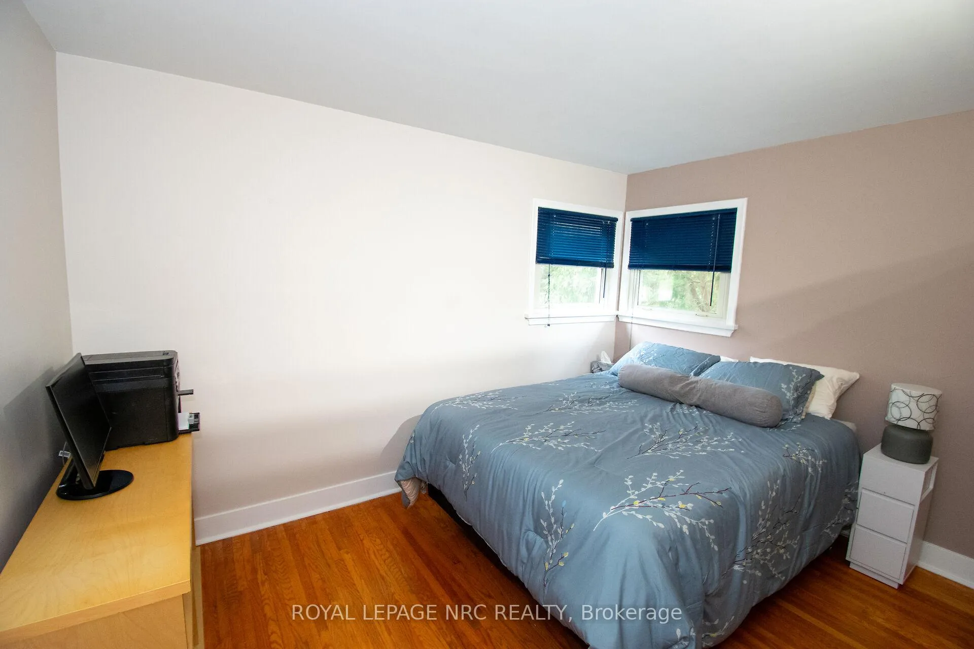 Photo 33 of 45 Nickerson Avenue, St. Catharines, Vine/Linwell — HOMEH