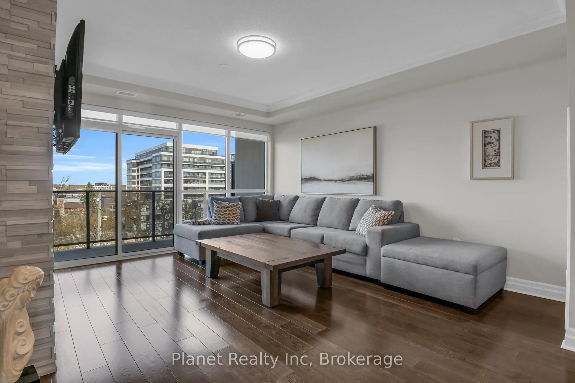 Photo 7 of Unit 409, 150 Wellington Street E, Guelph, Downtown — HOMEH