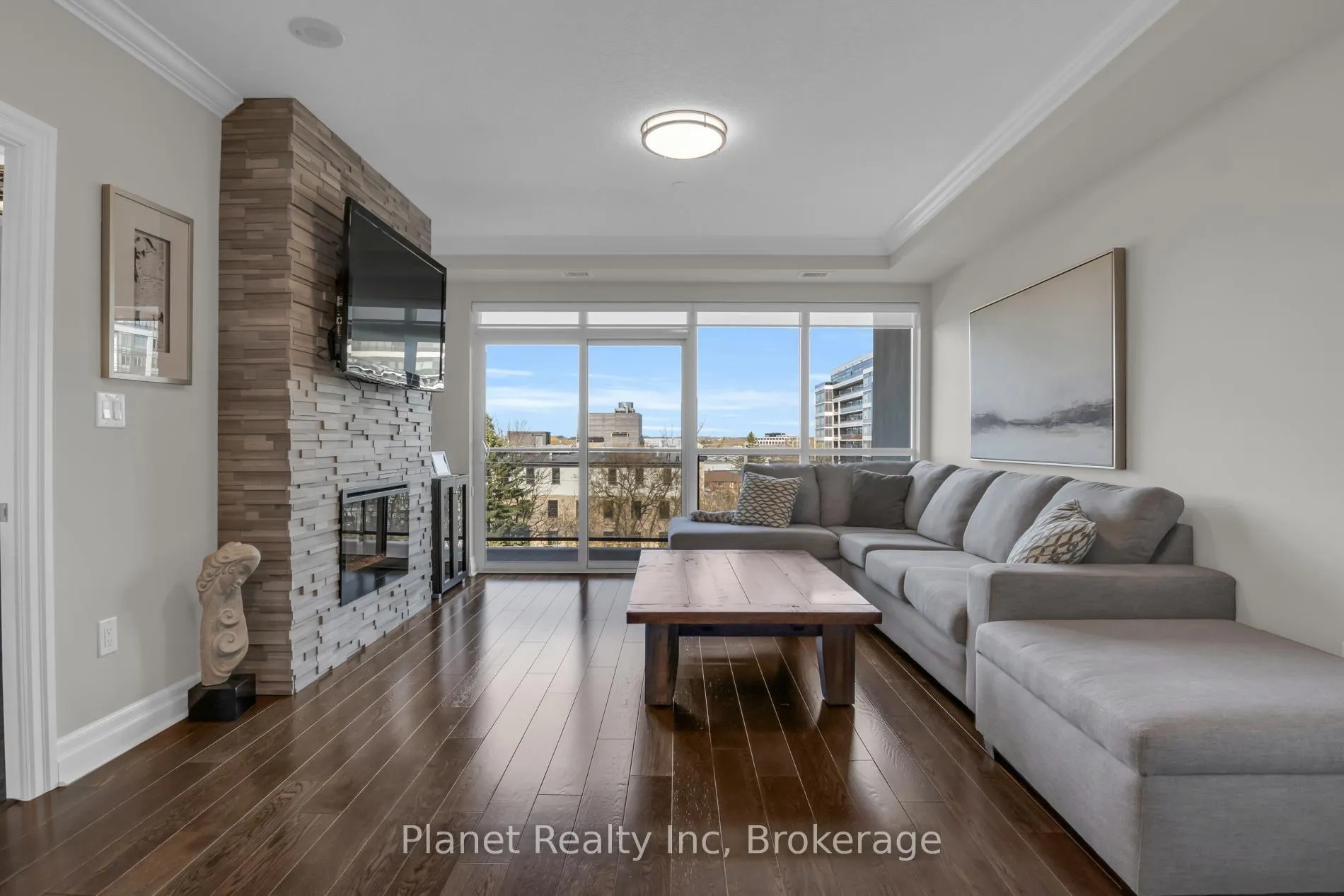 Photo 8 of Unit 409, 150 Wellington Street E, Guelph, Downtown — HOMEH