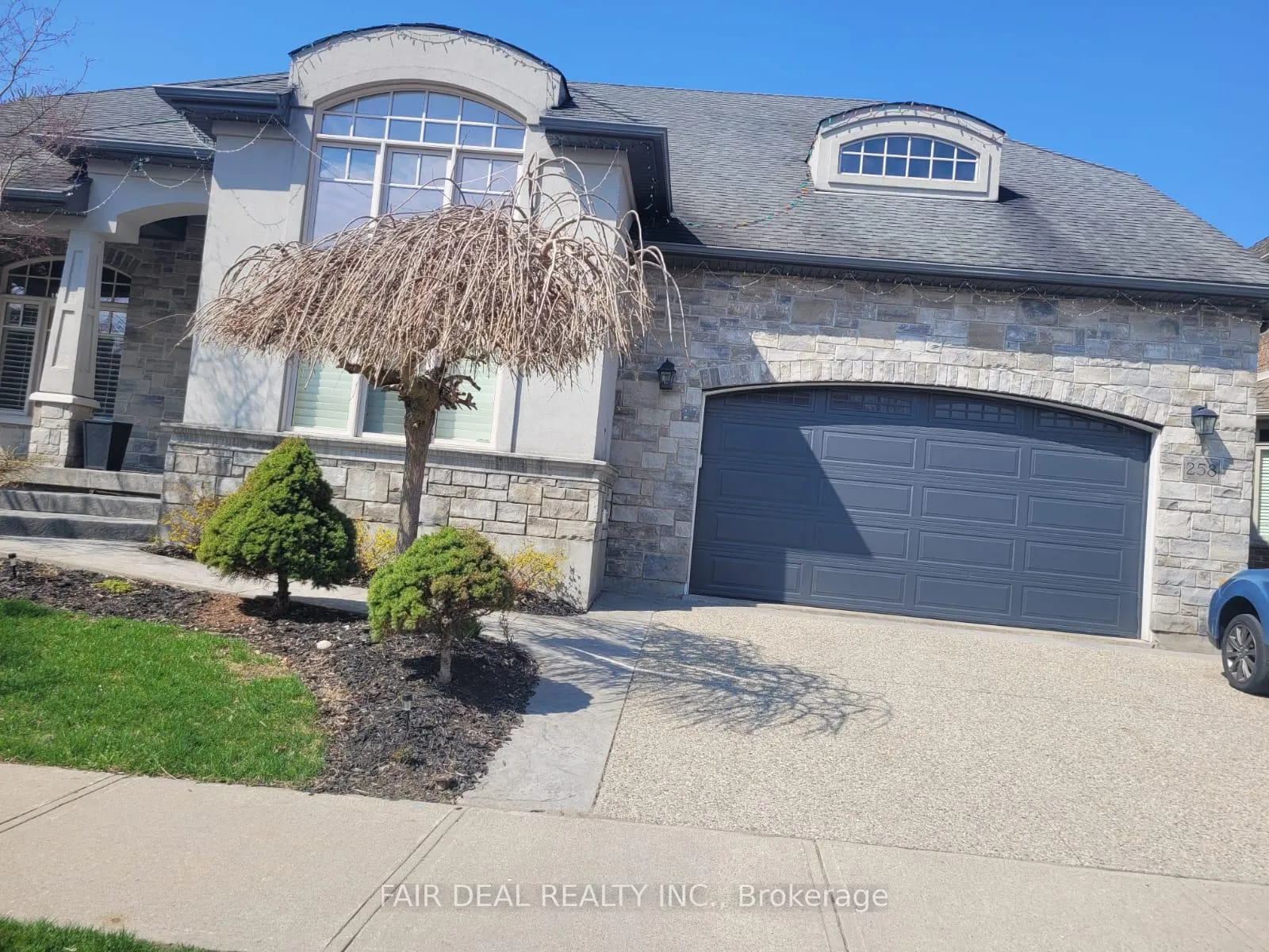 Photo 1 of 258 Joseph Schoerg Crescent, Kitchener, Pioneer Tower West — HOMEH