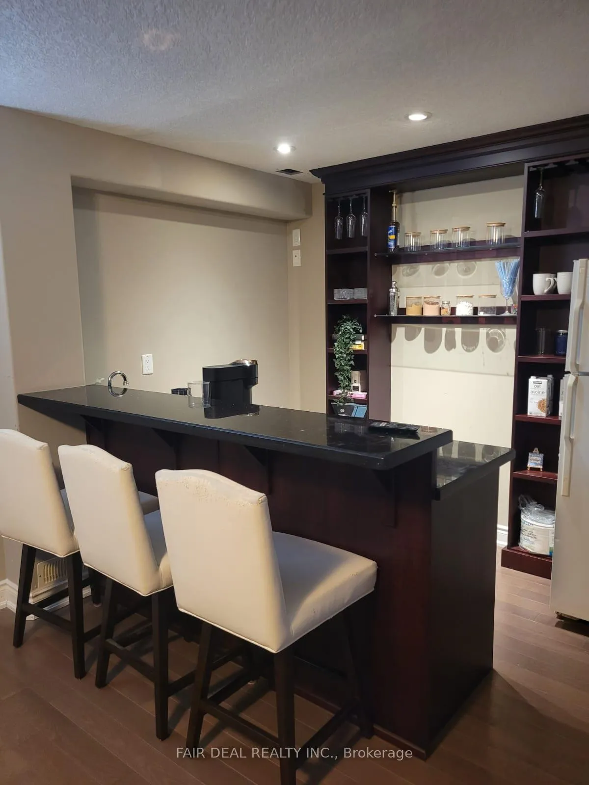 Photo 35 of 258 Joseph Schoerg Crescent, Kitchener, Pioneer Tower West — HOMEH