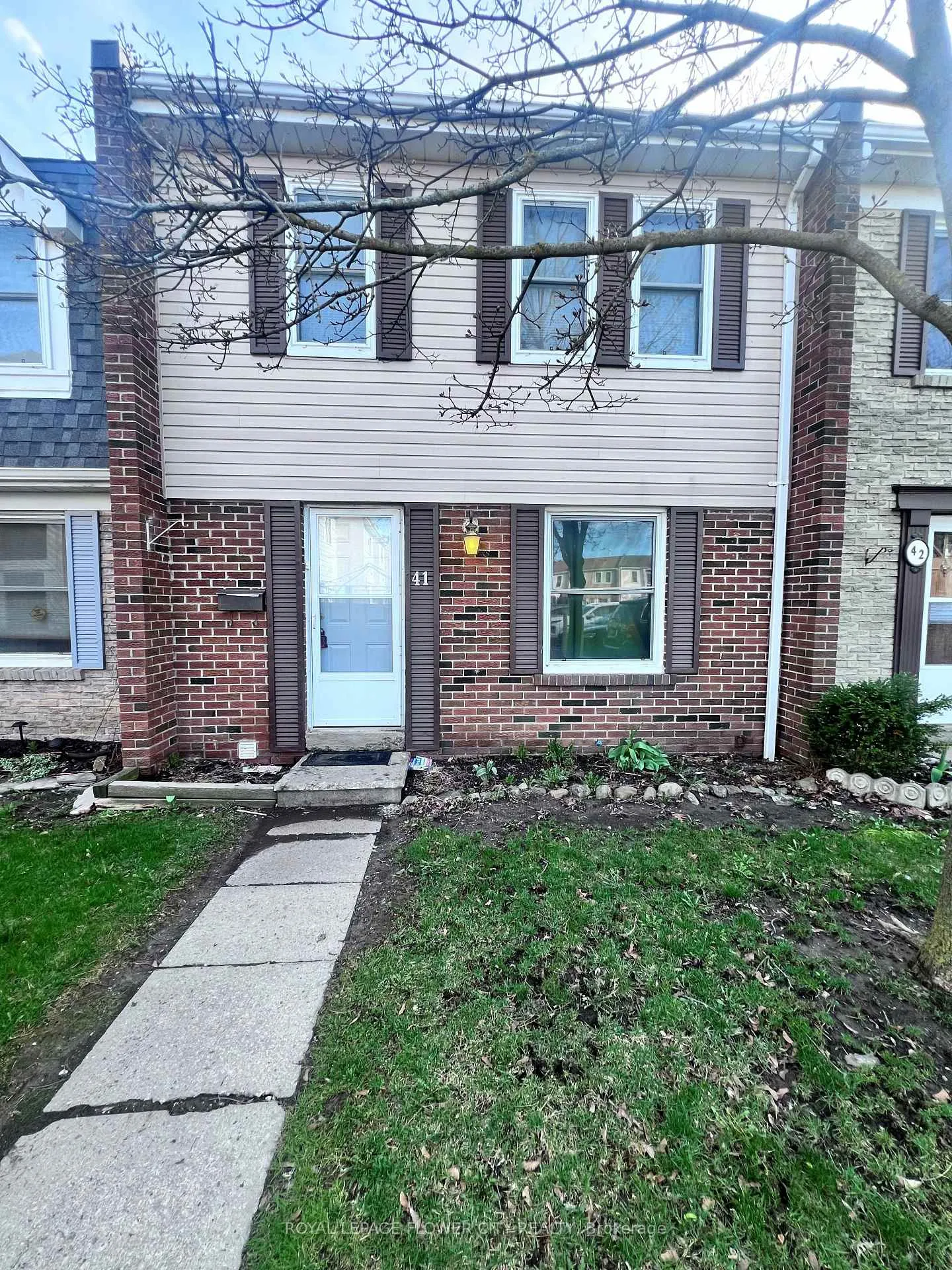 Photo 1 of Unit 41, 1020 Central Park Drive, Brampton, Northgate — HOMEH
