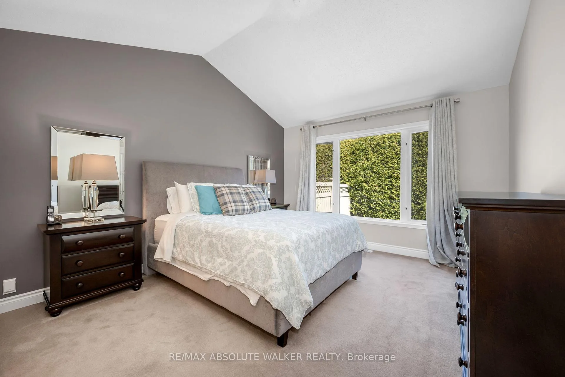 Photo 23 of 2109 Ricardo Street, Ottawa, Avalon East — HOMEH