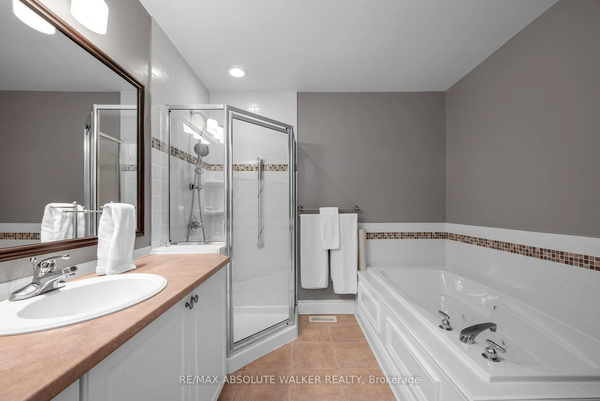 Photo 25 of 2109 Ricardo Street, Ottawa, Avalon East — HOMEH