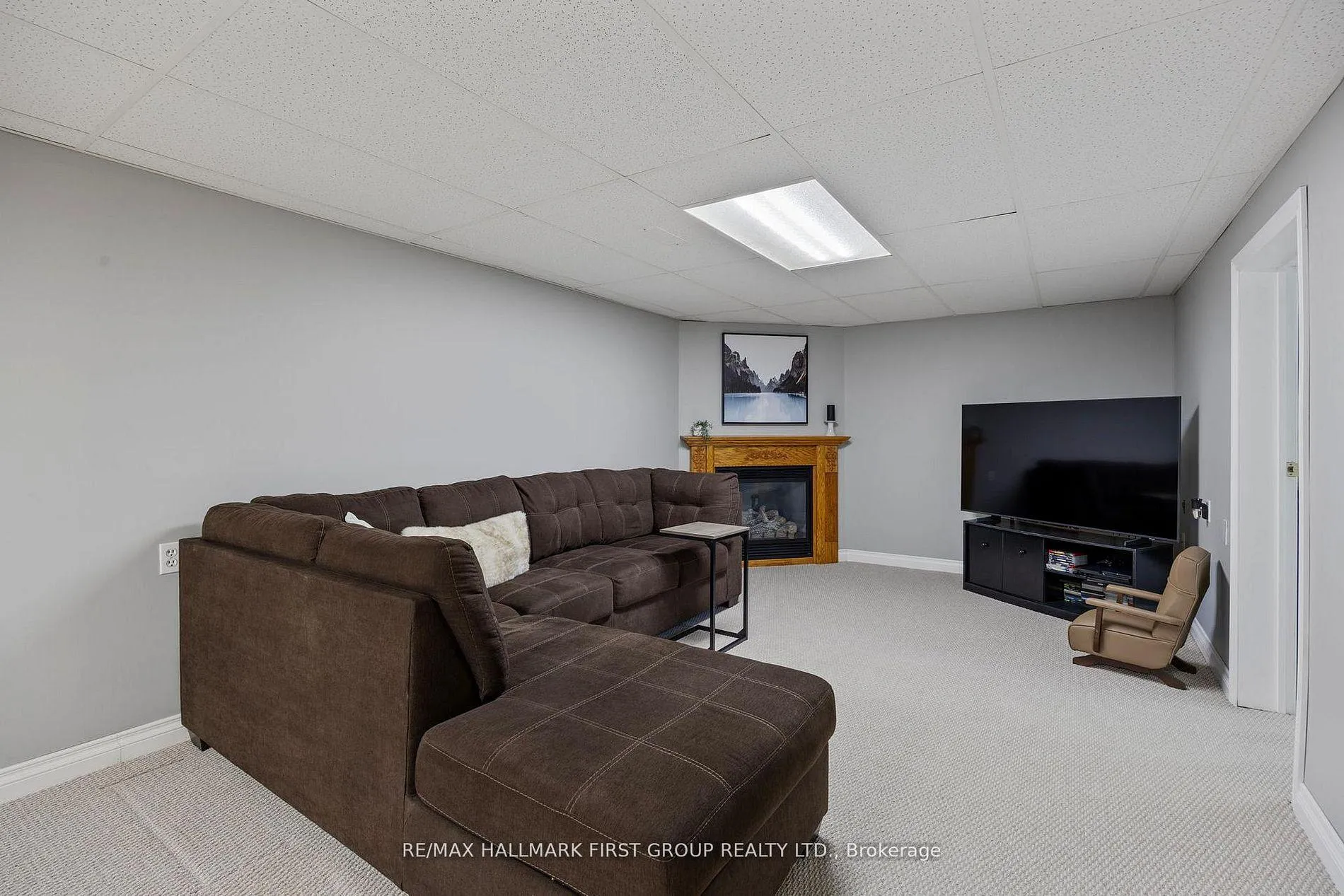 Photo 27 of 924 McCullough Drive, Whitby, Downtown Whitby — HOMEH