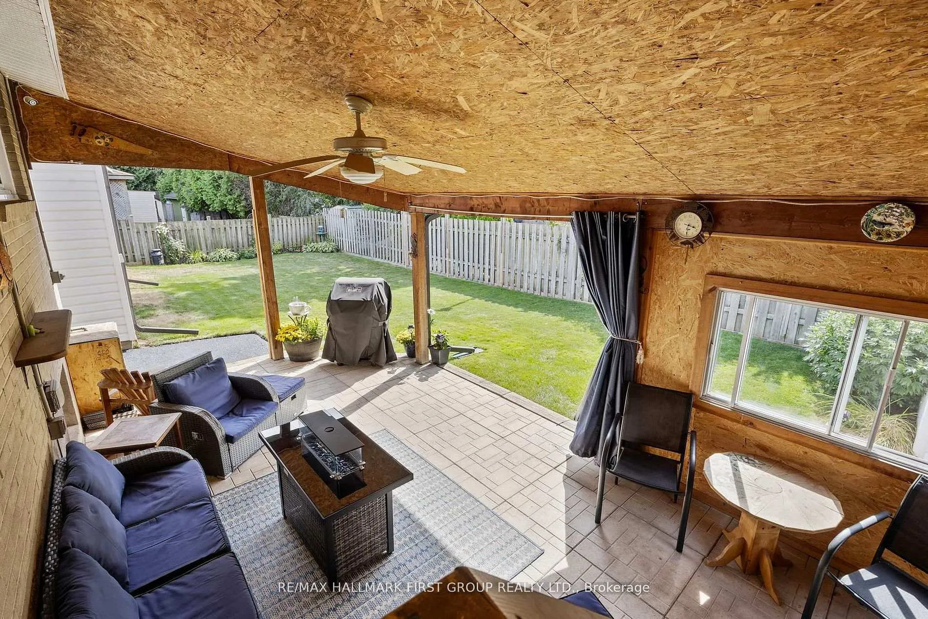 Photo 43 of 924 McCullough Drive, Whitby, Downtown Whitby — HOMEH