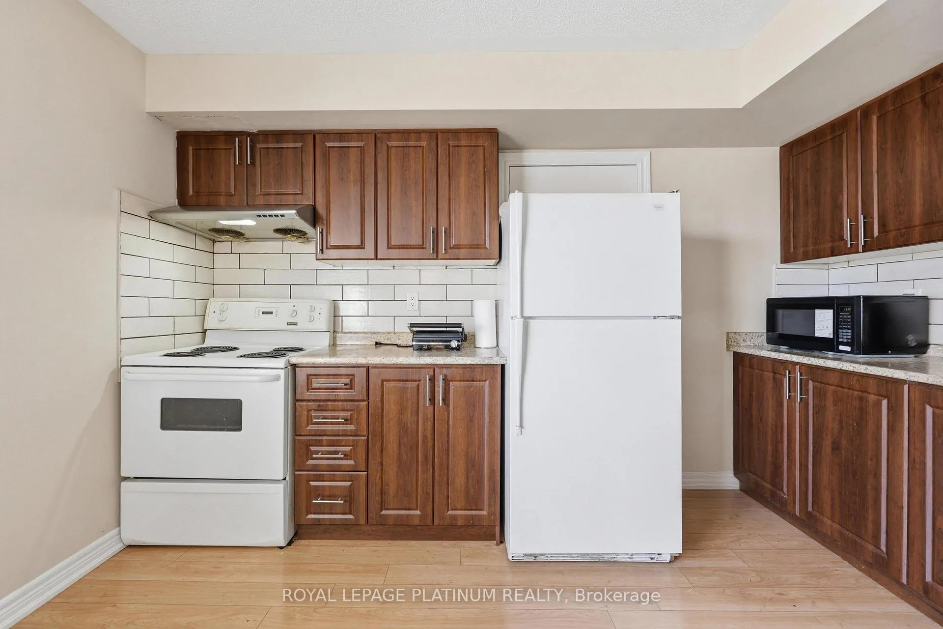 Photo 25 of 9 Rabbit Run Way, Brampton, Heart Lake East — HOMEH