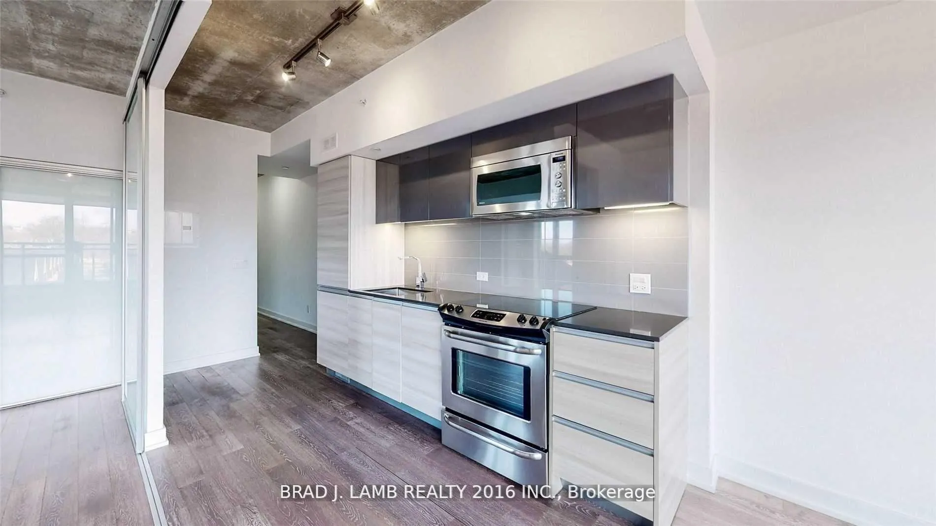 Photo 6 of Unit 502, 1238 Dundas Street E, Toronto, South Riverdale — HOMEH
