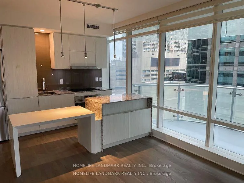 Photo 2 of Unit 1104, 1 Bloor Street E, Toronto, Church-Yonge Corridor — HOMEH