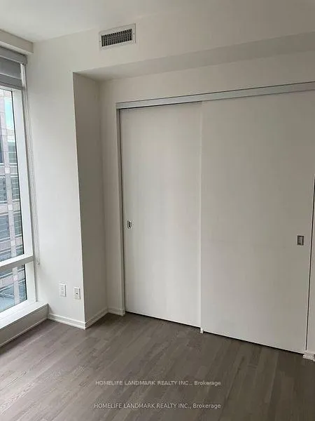 Photo 8 of Unit 1104, 1 Bloor Street E, Toronto, Church-Yonge Corridor — HOMEH