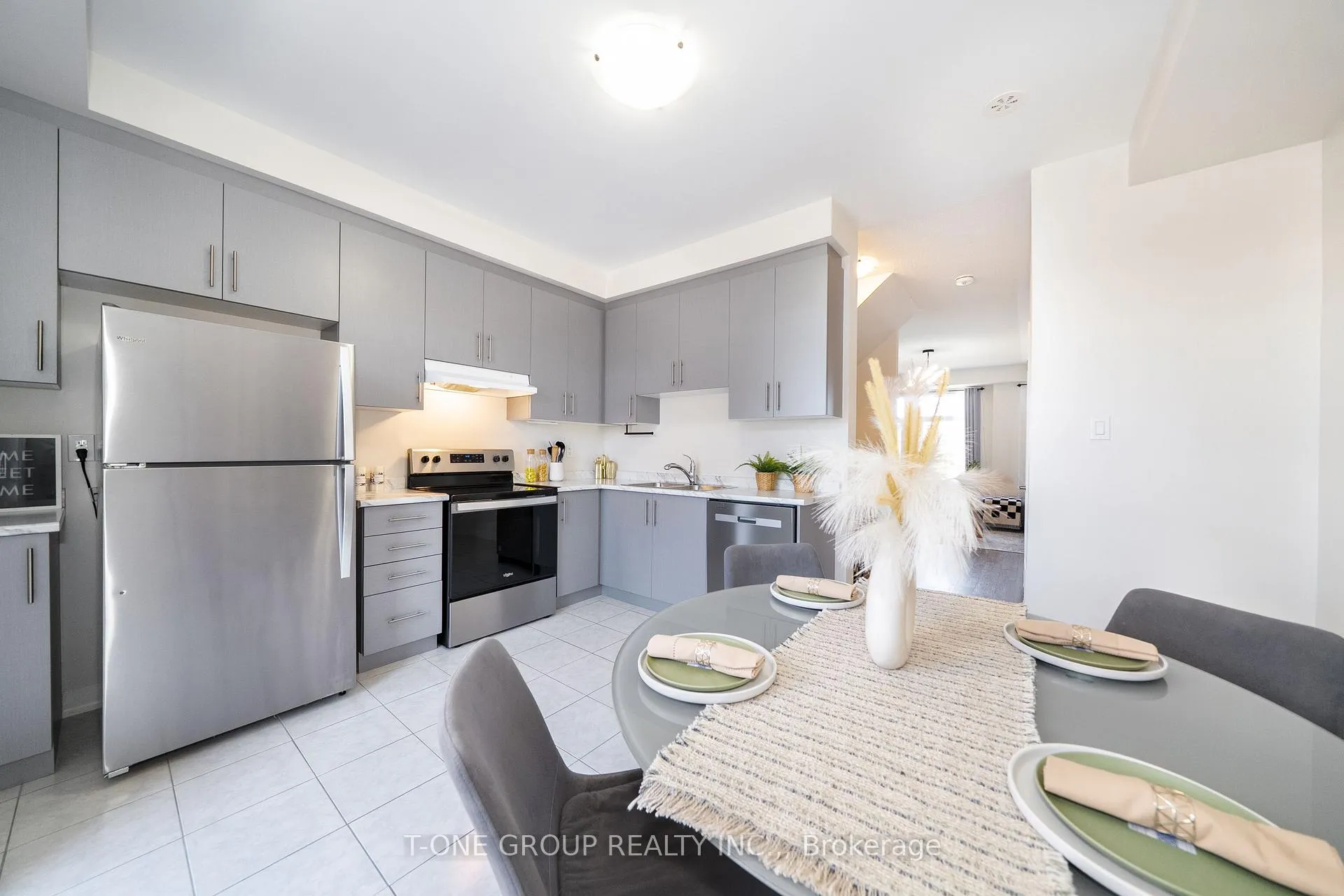Photo 8 of 9 Carneros Way, Markham, Cedar Grove — HOMEH