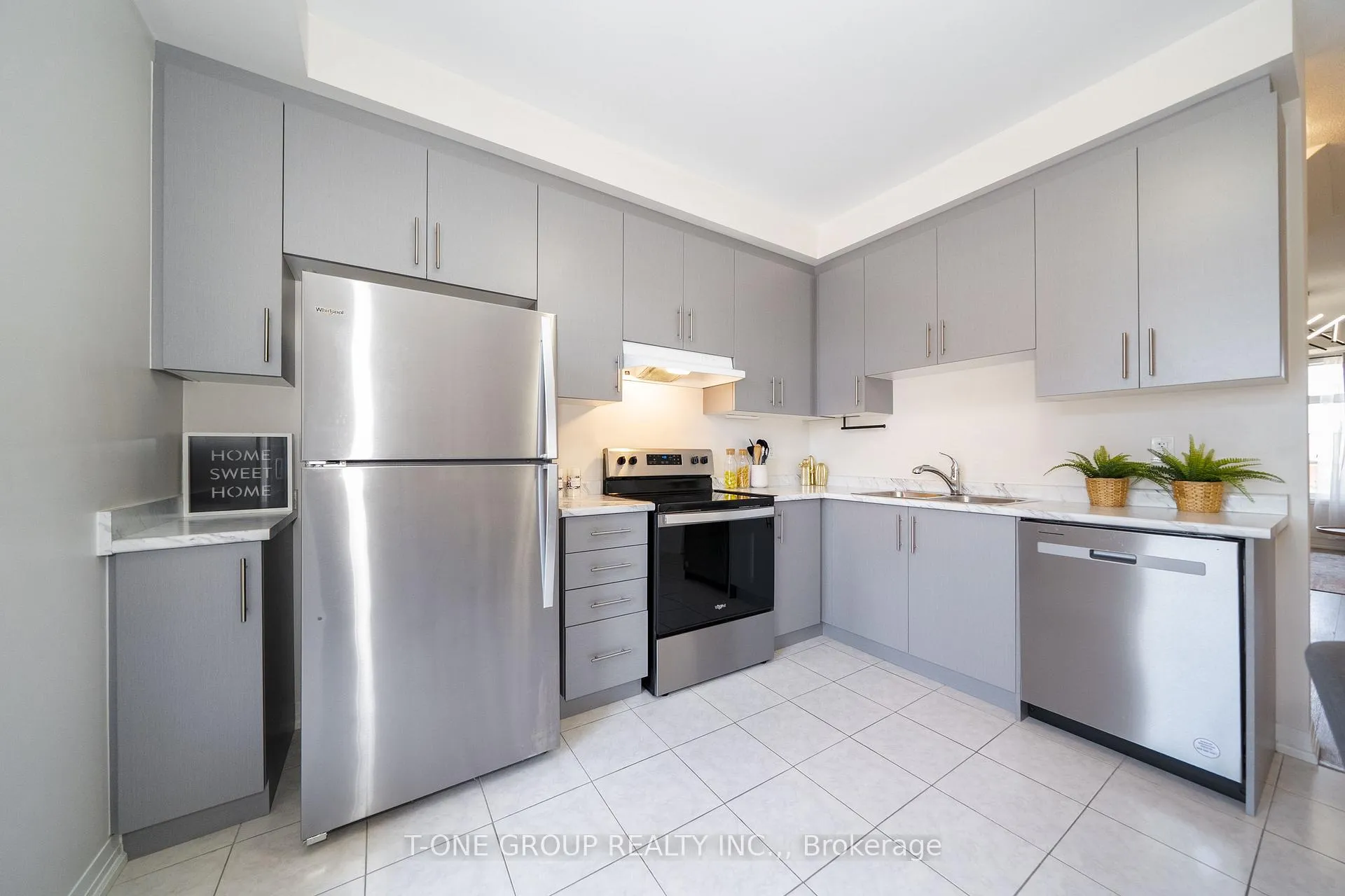Photo 10 of 9 Carneros Way, Markham, Cedar Grove — HOMEH
