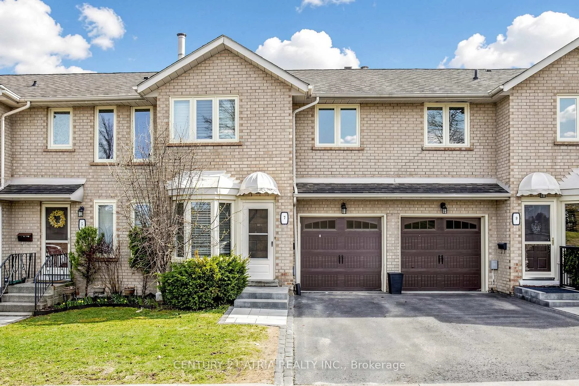 Photo 2 of 7 Anderson Place, Aurora, Aurora Highlands — HOMEH