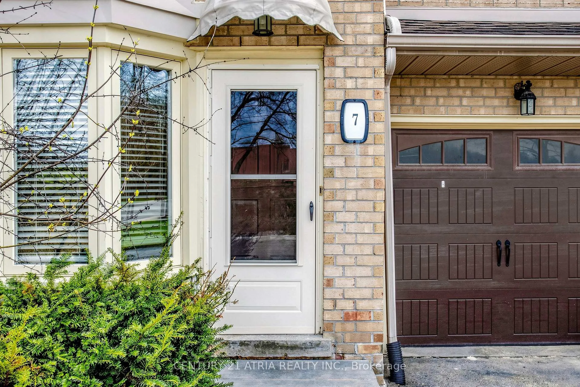 Photo 3 of 7 Anderson Place, Aurora, Aurora Highlands — HOMEH