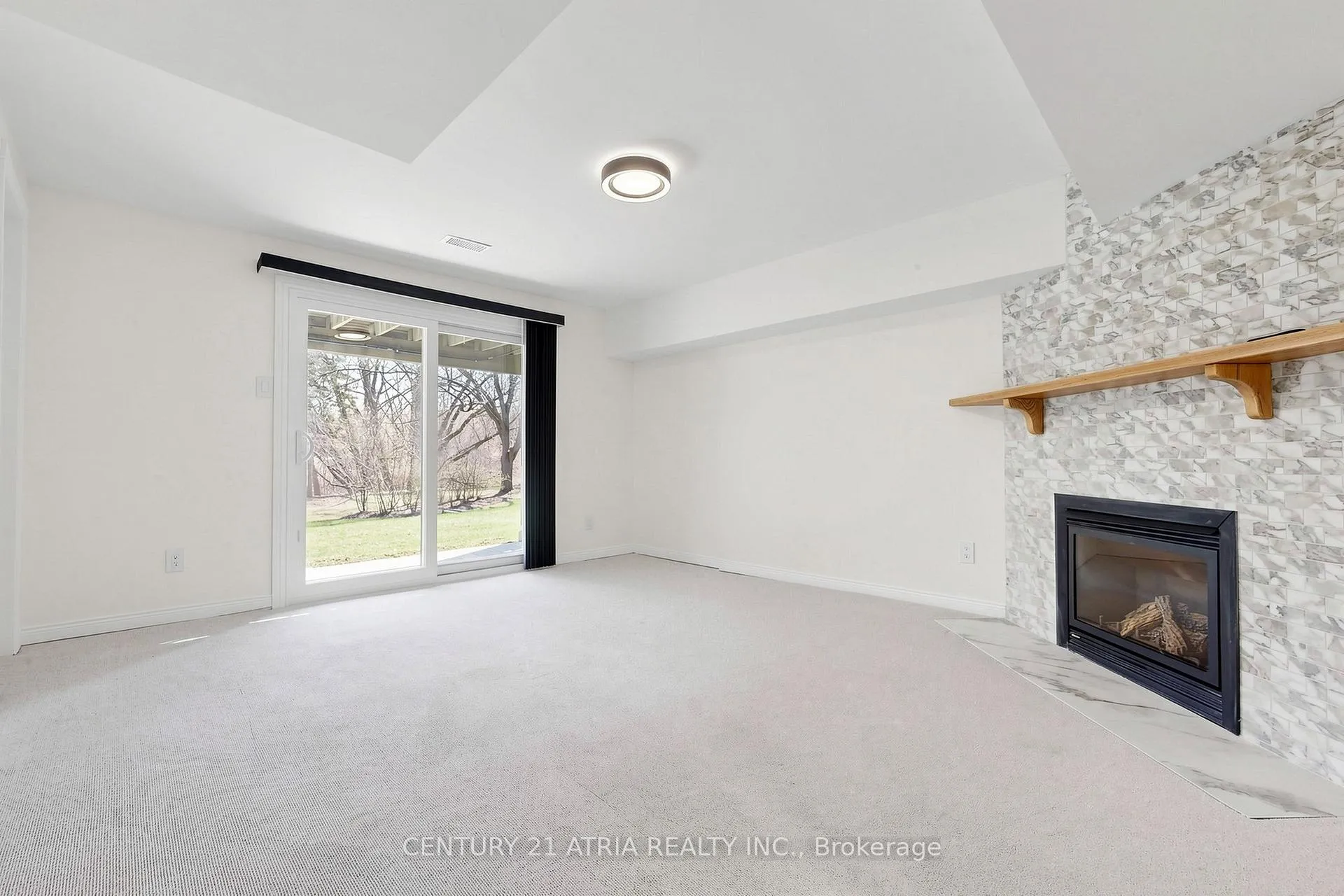 Photo 37 of 7 Anderson Place, Aurora, Aurora Highlands — HOMEH