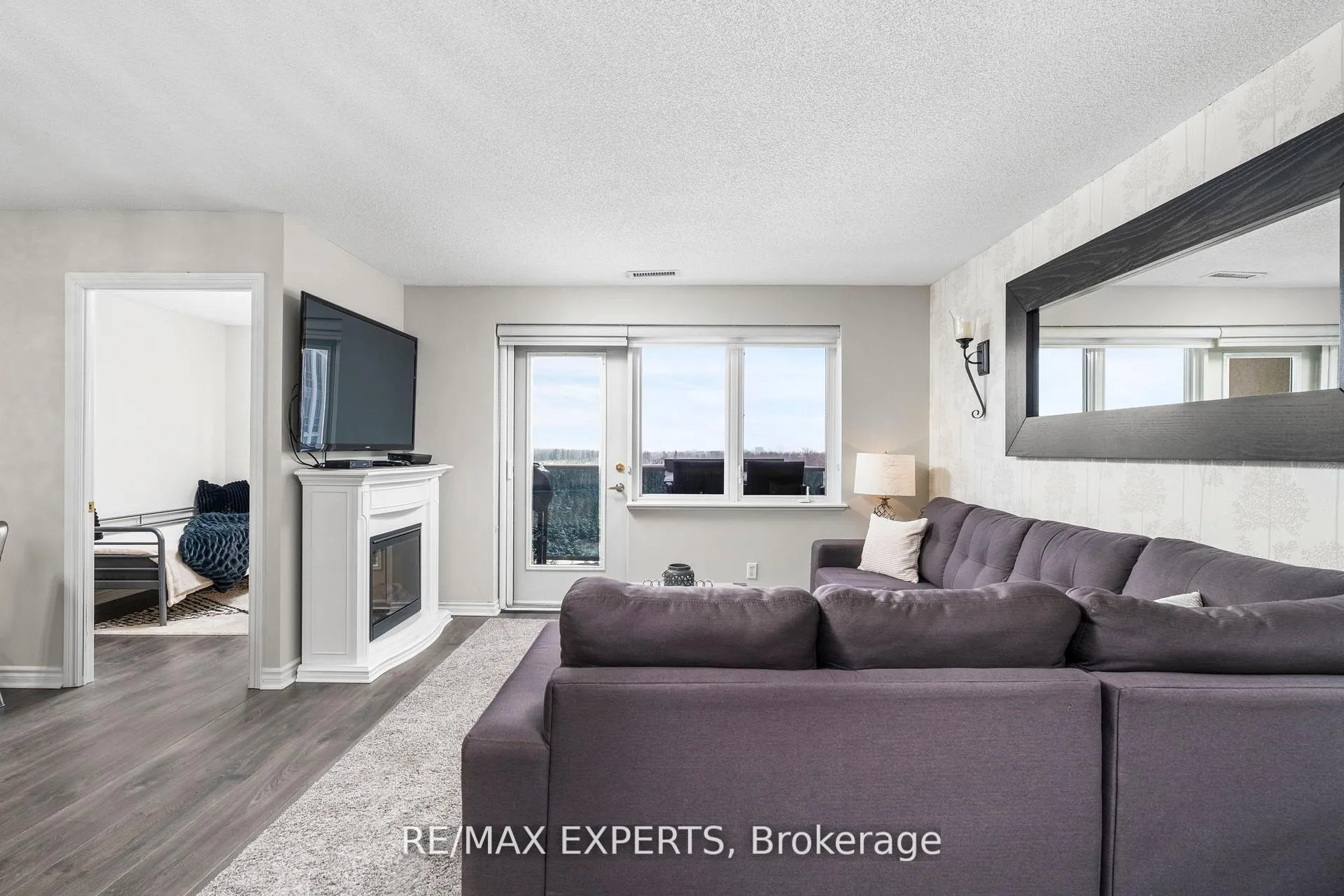 Photo 11 of Unit 406, 10 Dayspring Circle, Brampton, Goreway Drive Corridor — HOMEH