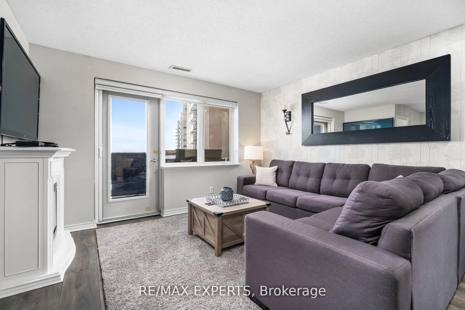 Photo 12 of Unit 406, 10 Dayspring Circle, Brampton, Goreway Drive Corridor — HOMEH