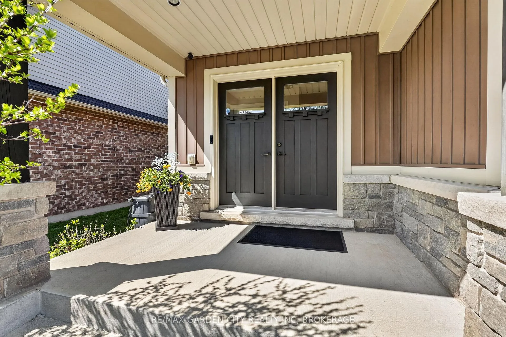 Photo 4 of 472 Gaiser Road, Welland, Coyle Creek — HOMEH