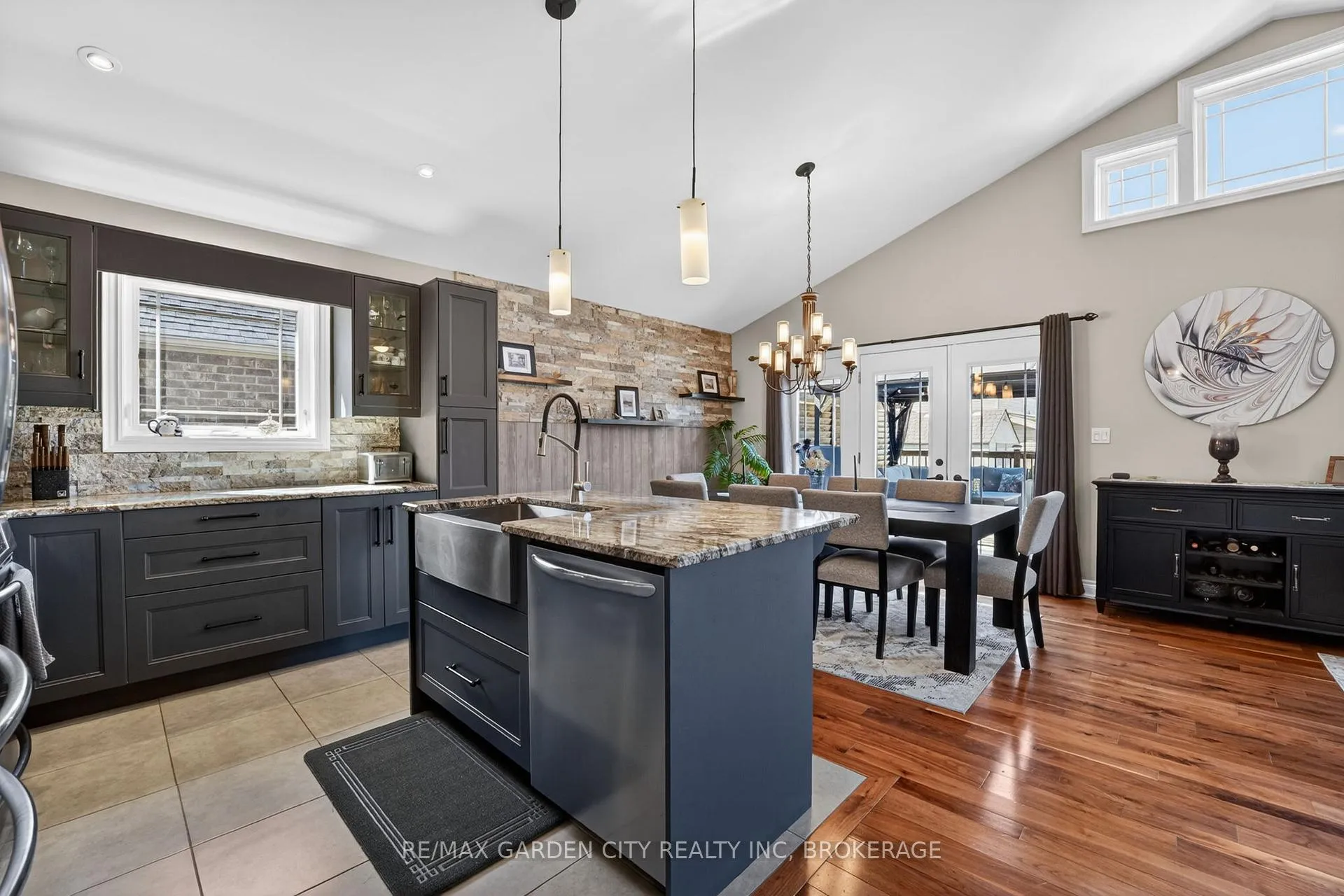 Photo 15 of 472 Gaiser Road, Welland, Coyle Creek — HOMEH