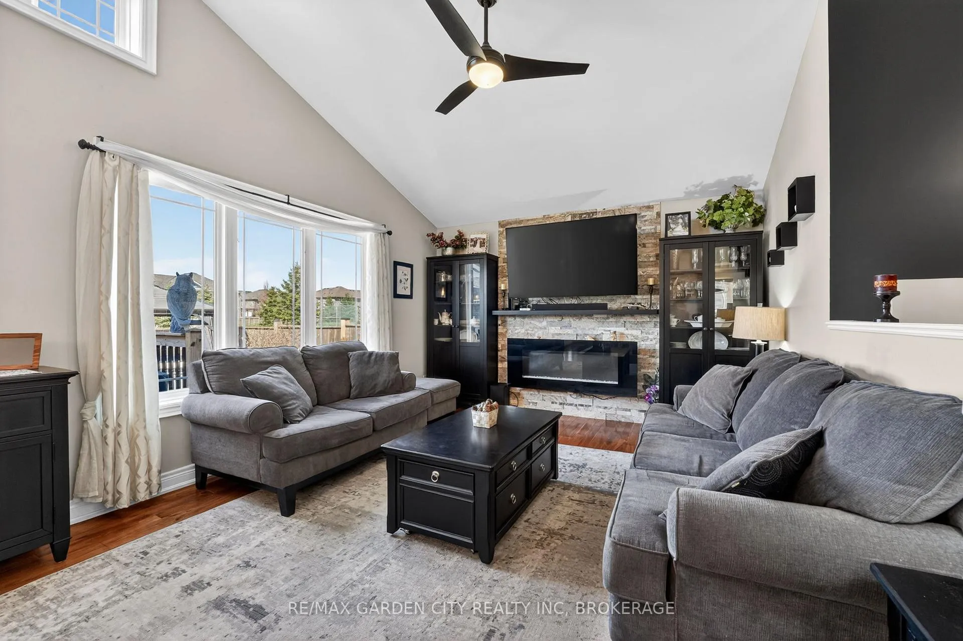 Photo 23 of 472 Gaiser Road, Welland, Coyle Creek — HOMEH