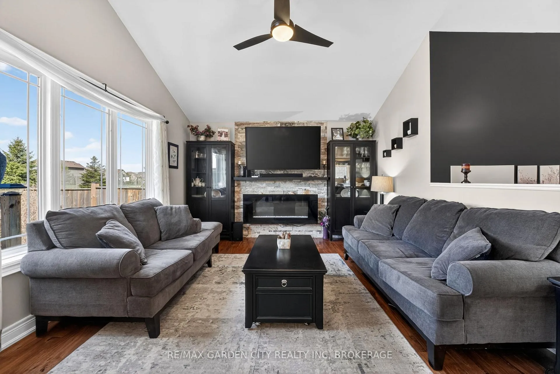 Photo 24 of 472 Gaiser Road, Welland, Coyle Creek — HOMEH
