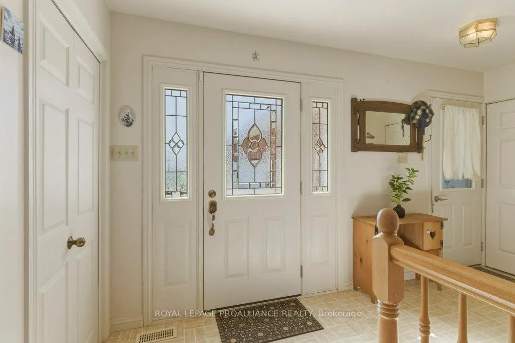 Photo 6 of 5320 Maple Street, Edwardsburgh/Cardinal, Town of Cardinal — HOMEH