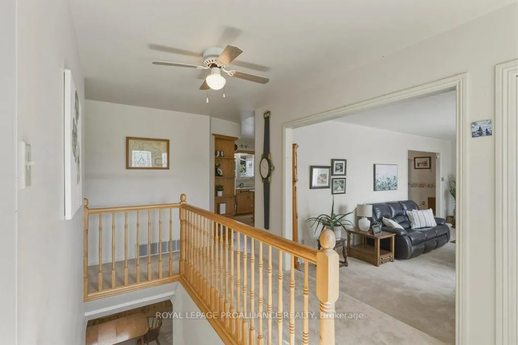Photo 7 of 5320 Maple Street, Edwardsburgh/Cardinal, Town of Cardinal — HOMEH