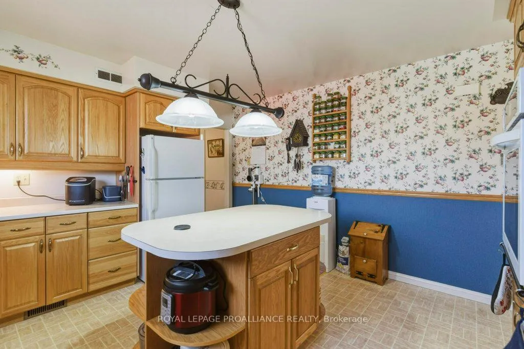 Photo 22 of 5320 Maple Street, Edwardsburgh/Cardinal, Town of Cardinal — HOMEH