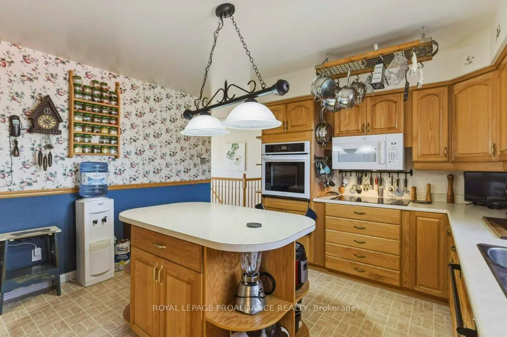 Photo 23 of 5320 Maple Street, Edwardsburgh/Cardinal, Town of Cardinal — HOMEH