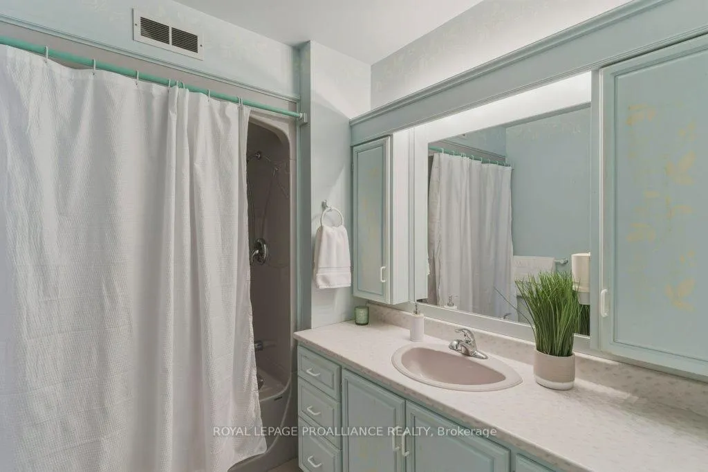 Photo 33 of 5320 Maple Street, Edwardsburgh/Cardinal, Town of Cardinal — HOMEH