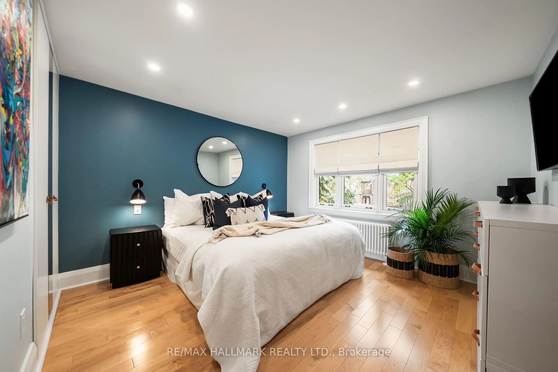 Photo 20 of 24 Ronan Avenue, Toronto, Lawrence Park North — HOMEH