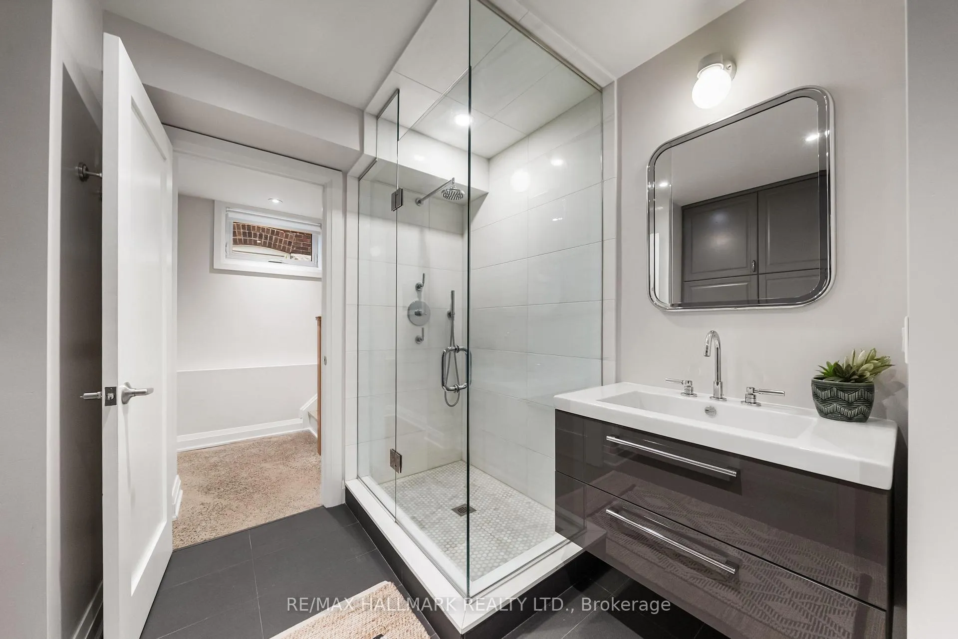 Photo 33 of 24 Ronan Avenue, Toronto, Lawrence Park North — HOMEH
