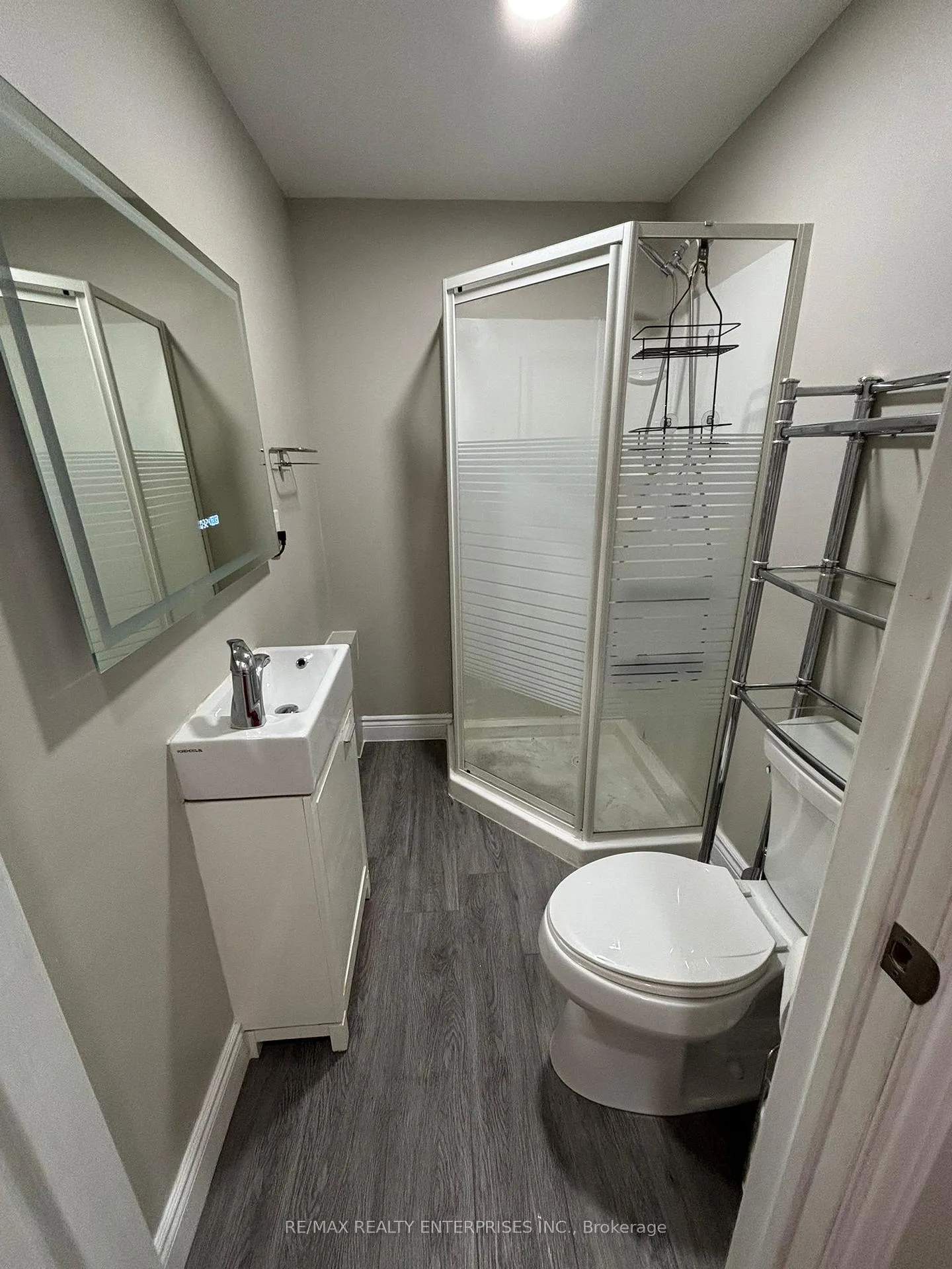 Photo 10 of Unit 2A, 156 James Street S, Hamilton, Durand — HOMEH