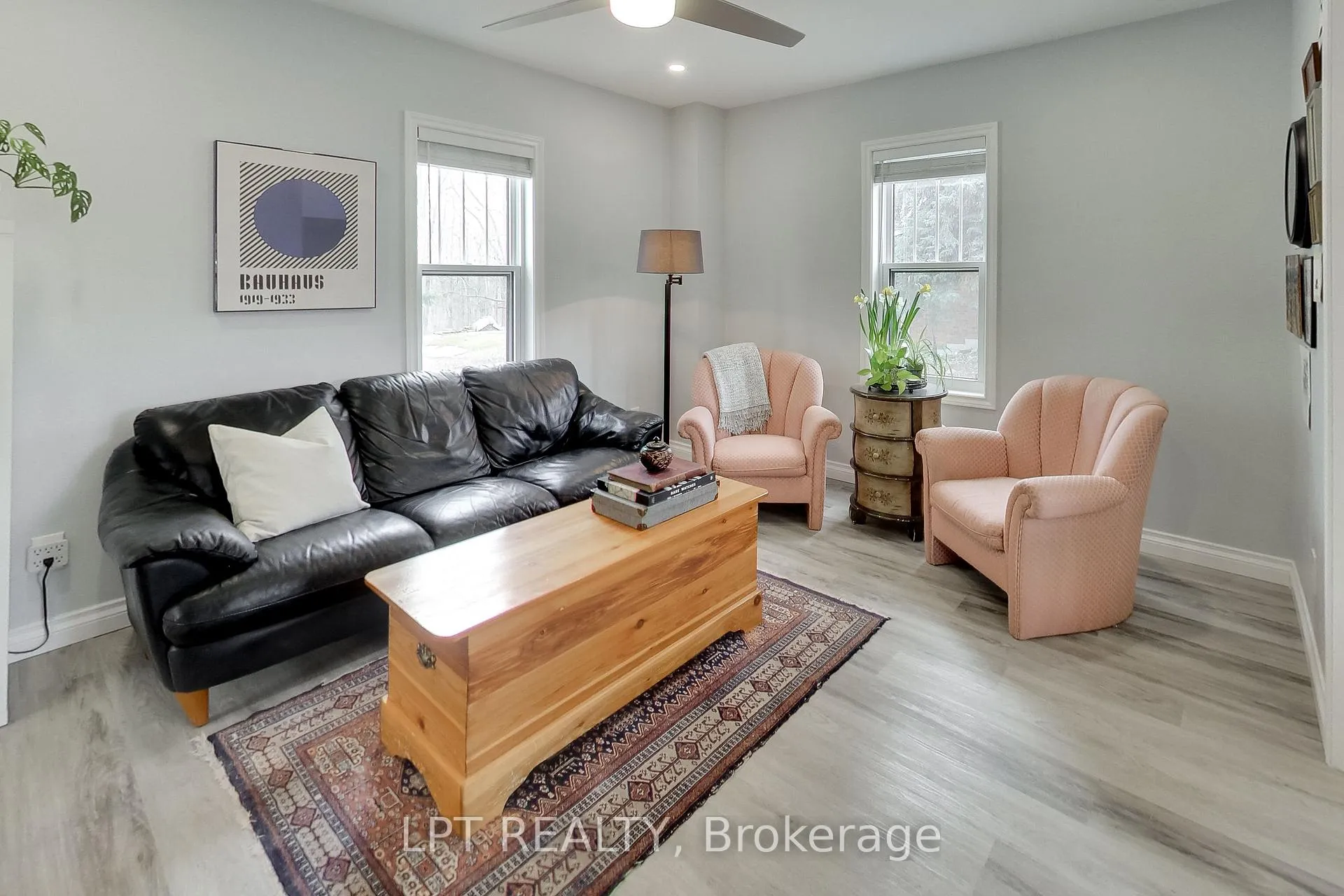 Photo 8 of 33 Ridge Road W, Oro-Medonte, Rural Oro-Medonte — HOMEH