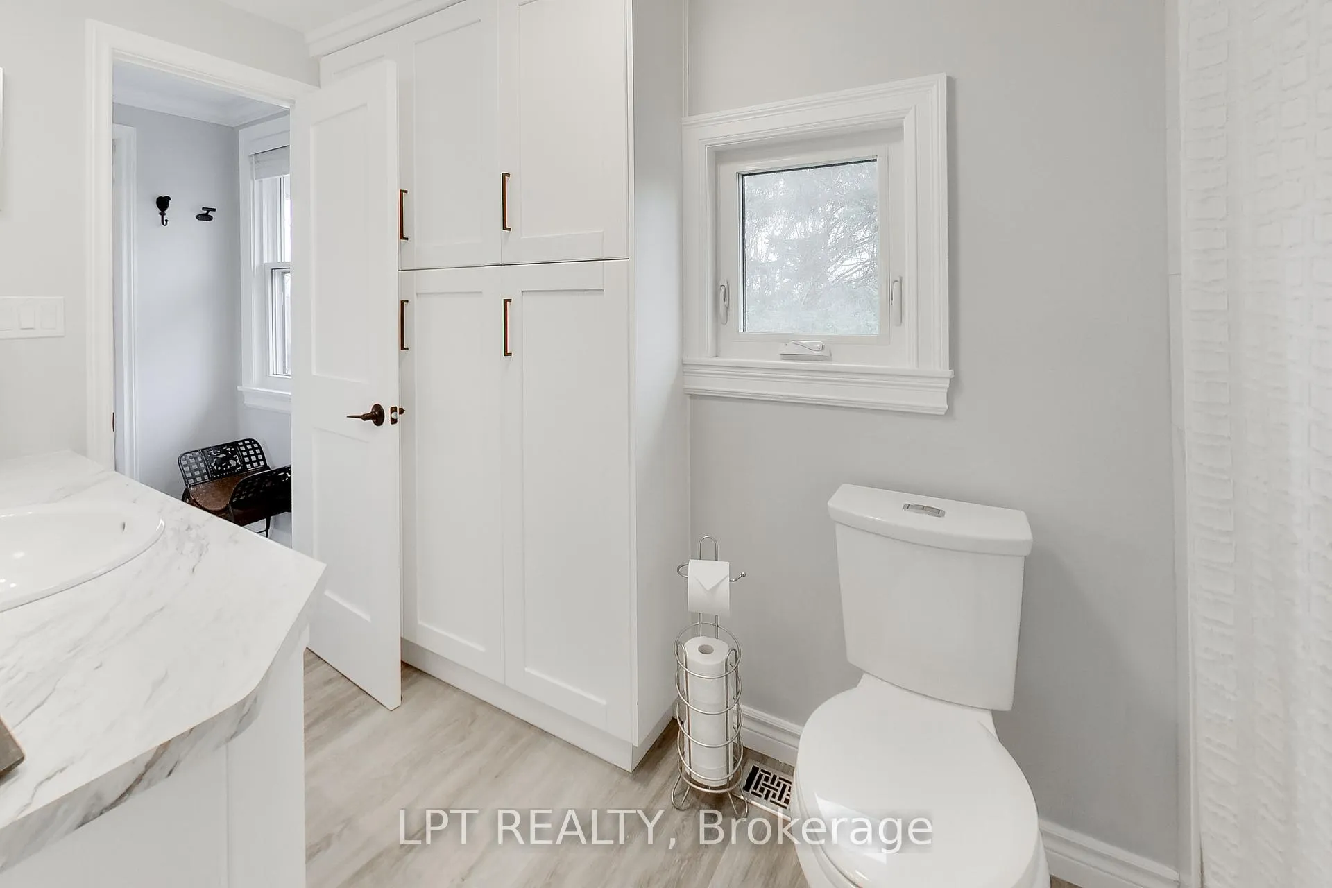Photo 20 of 33 Ridge Road W, Oro-Medonte, Rural Oro-Medonte — HOMEH