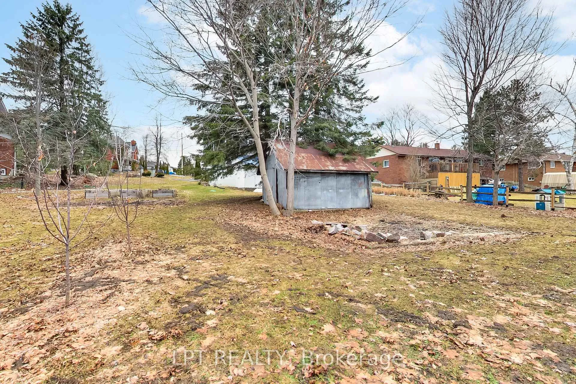 Photo 29 of 33 Ridge Road W, Oro-Medonte, Rural Oro-Medonte — HOMEH