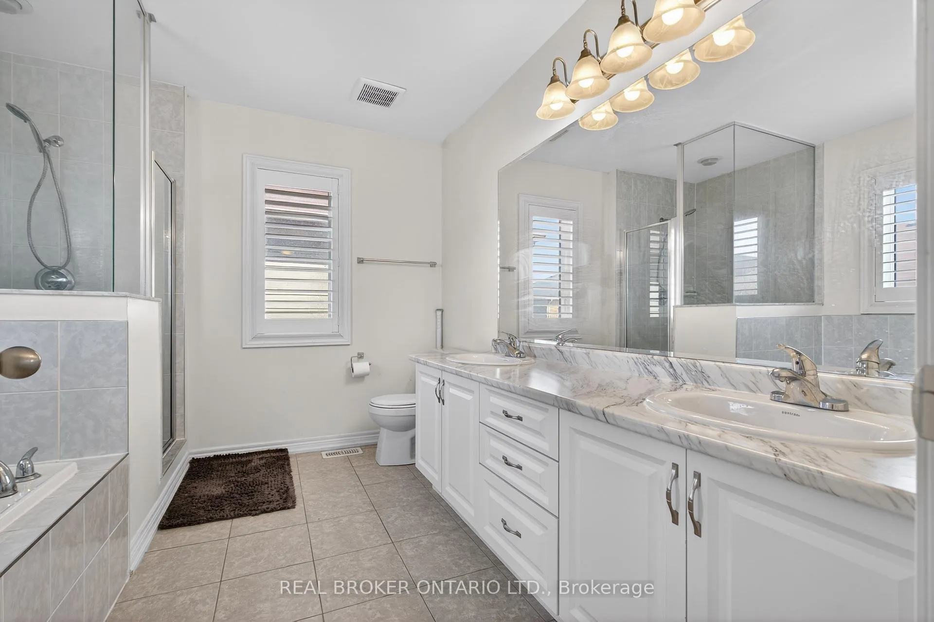 Photo 26 of 27 Fingland Crescent, Hamilton, Waterdown — HOMEH