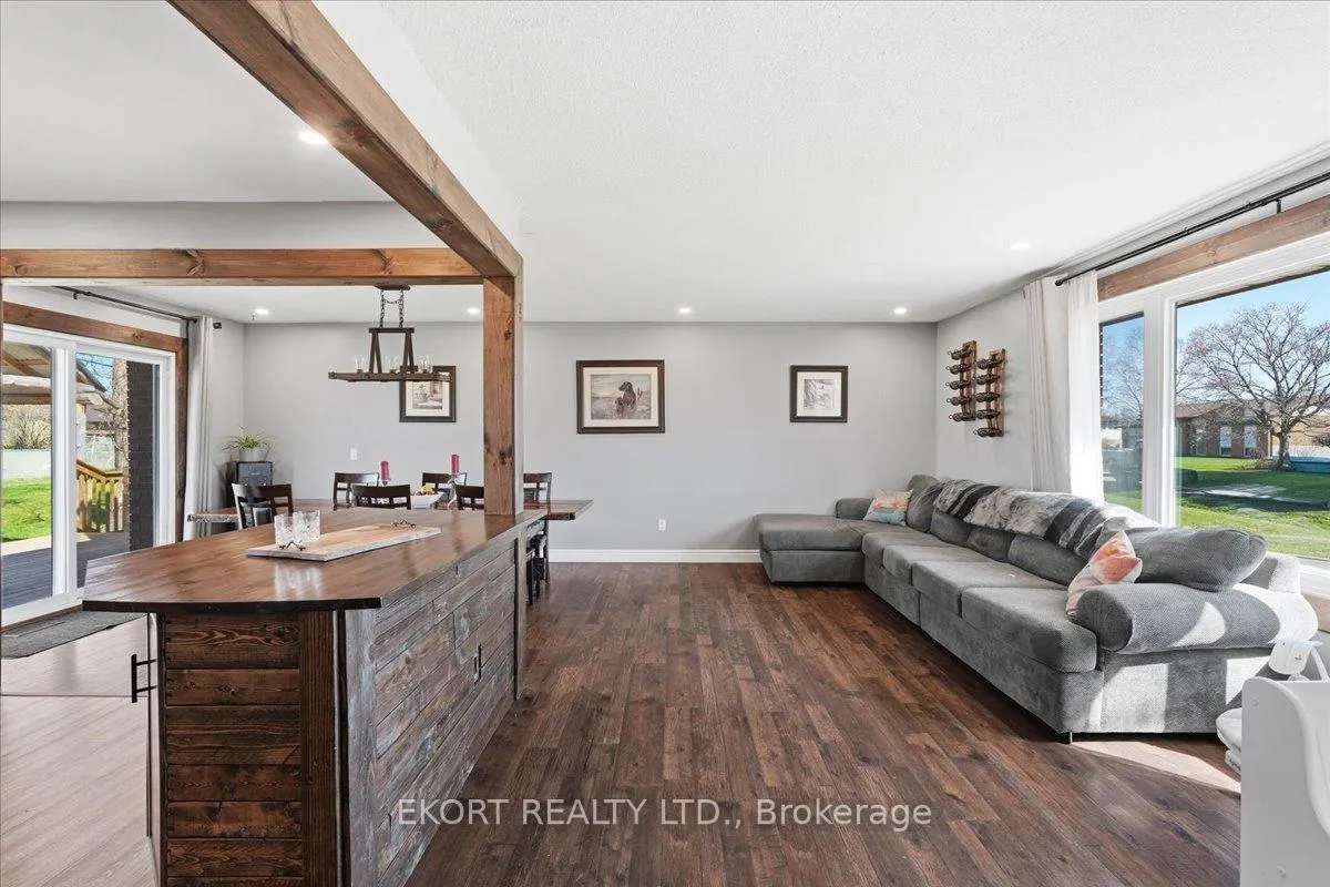 Photo 7 of 141 Jeffrey Drive, Quinte West, Sidney Ward — HOMEH