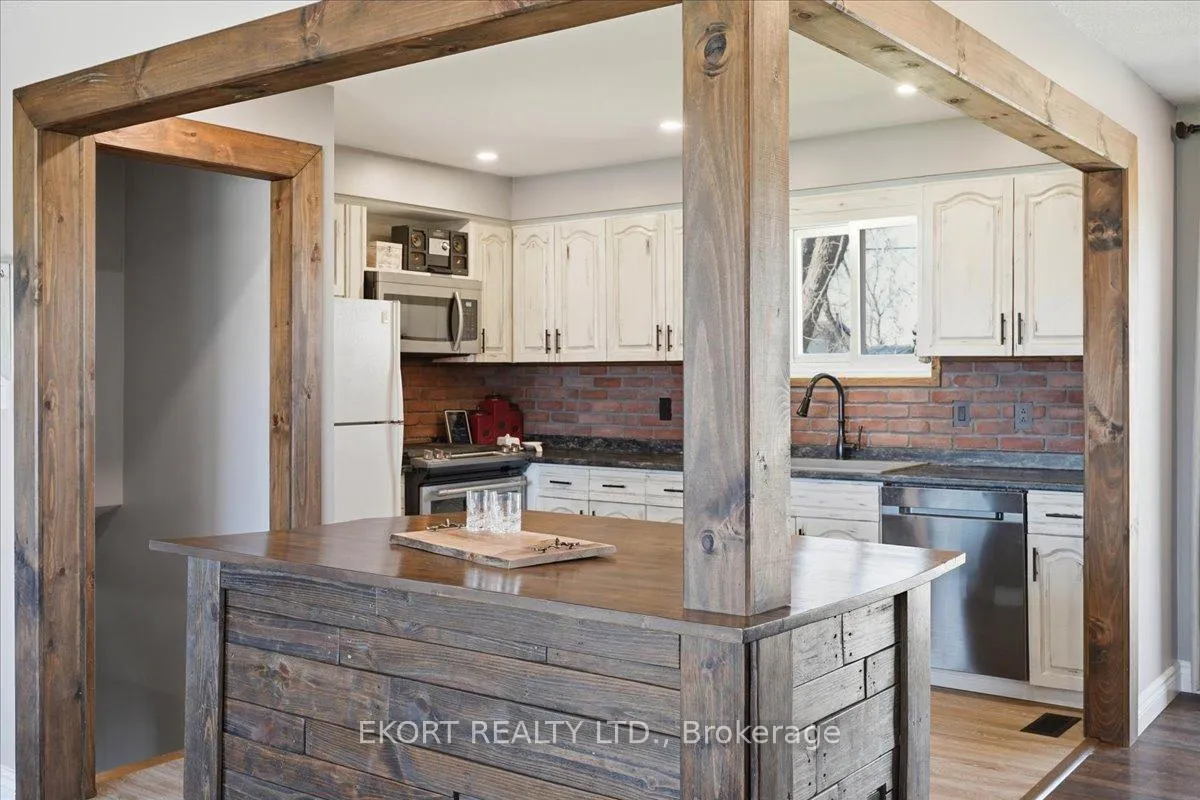 Photo 11 of 141 Jeffrey Drive, Quinte West, Sidney Ward — HOMEH