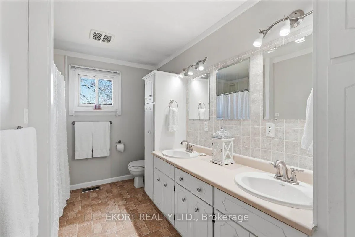Photo 17 of 141 Jeffrey Drive, Quinte West, Sidney Ward — HOMEH
