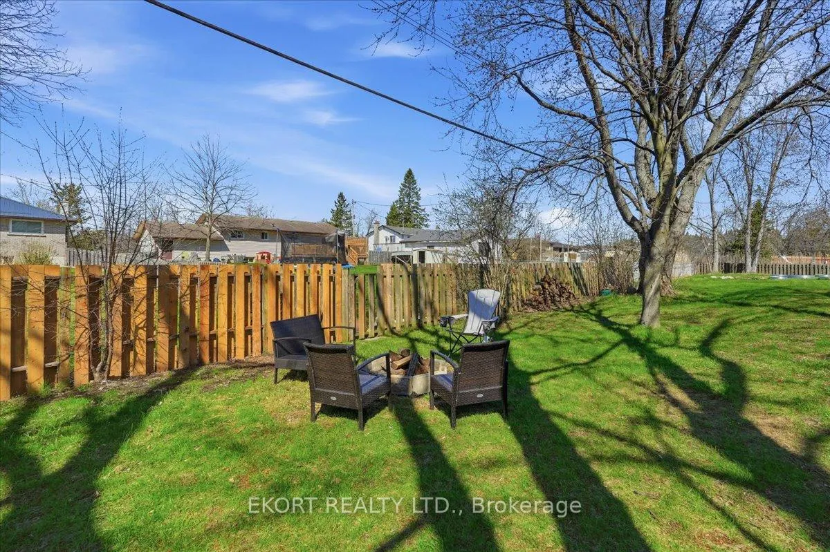Photo 33 of 141 Jeffrey Drive, Quinte West, Sidney Ward — HOMEH