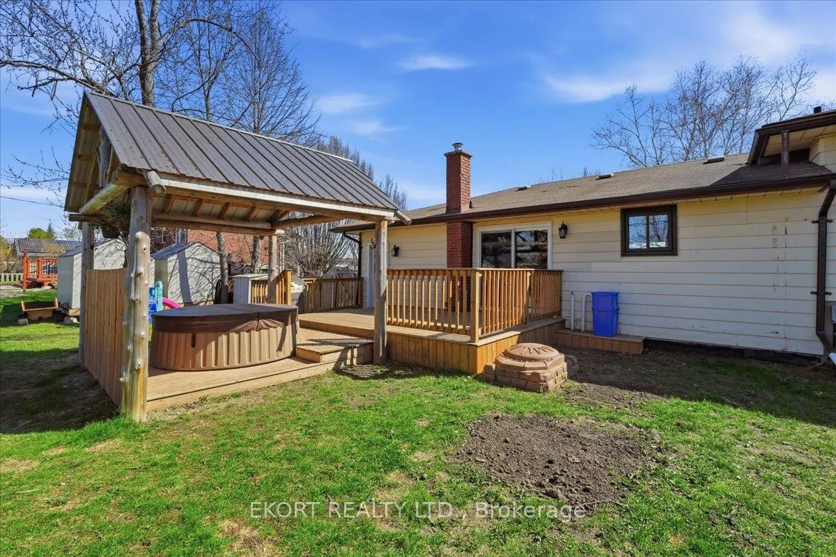 Photo 36 of 141 Jeffrey Drive, Quinte West, Sidney Ward — HOMEH
