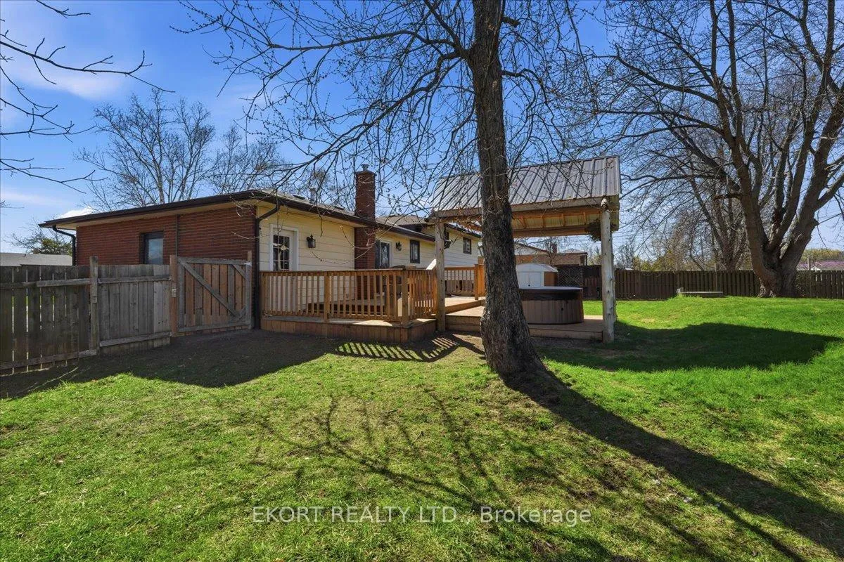 Photo 37 of 141 Jeffrey Drive, Quinte West, Sidney Ward — HOMEH