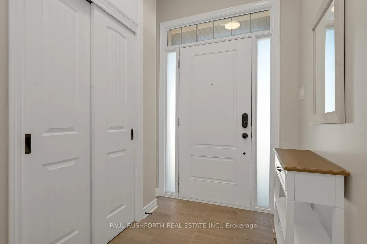 Photo 3 of 10 Cento Way, Ottawa, Stittsville (North) — HOMEH